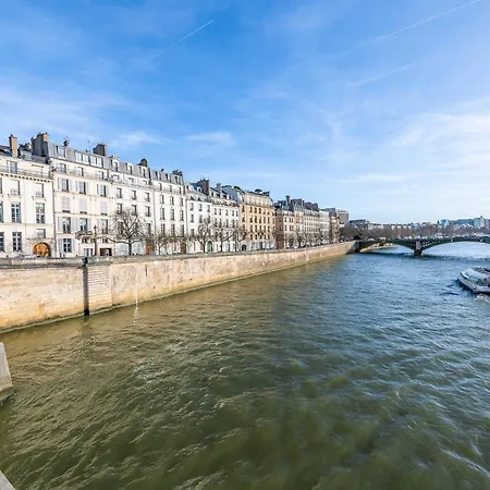Apartment Magnifique Studette Au Coeur De L'ile Saint Louis *