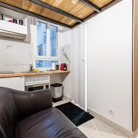 Magnifique Studette Au Coeur De L'ile Saint Louis Apartment Paris